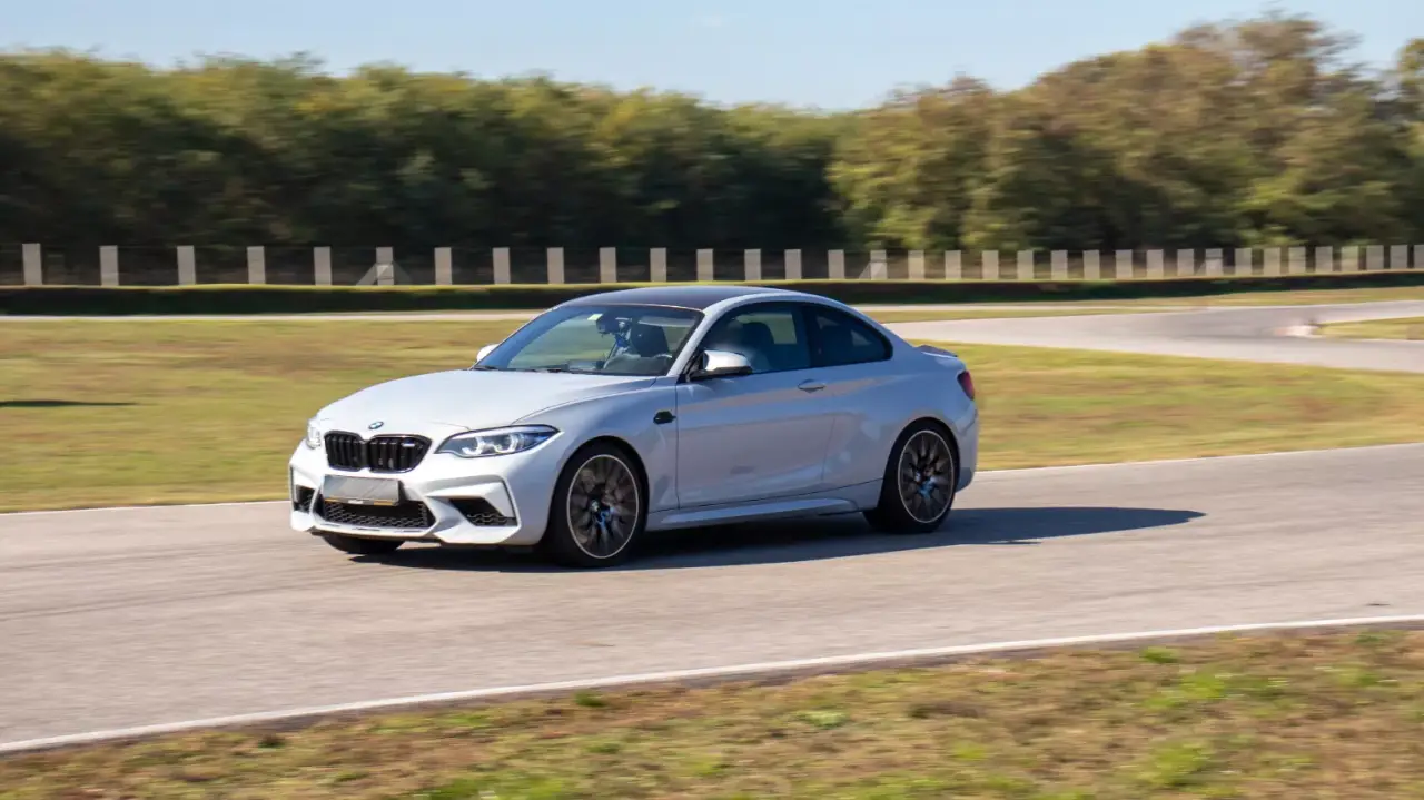 BMW M2 élményvezetés az M-Ringen – hétköznap/hétvégén
