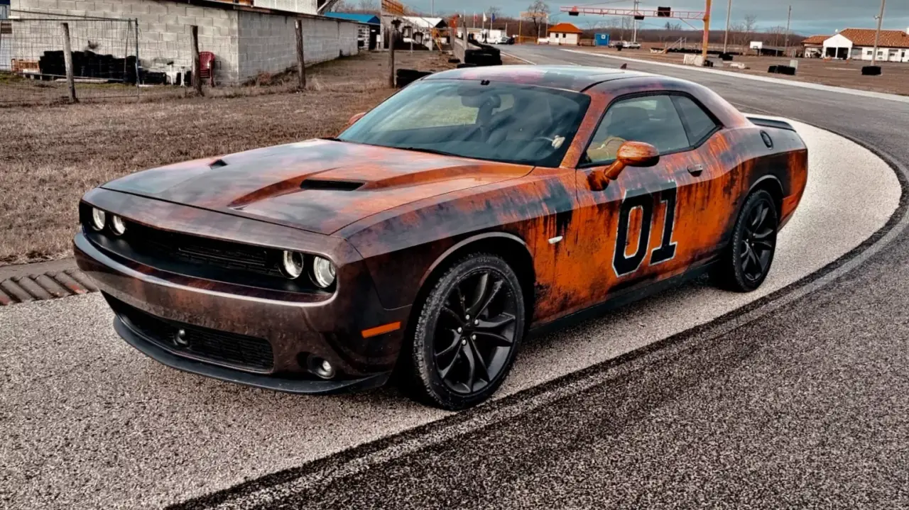 Dodge Challenger élményvezetés a Kakucs Ringen