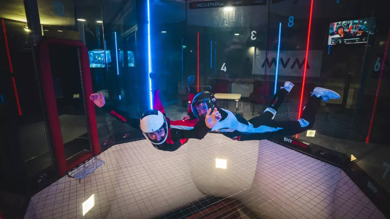 Szélcsatornás élmény taxiztatással 9 méteres magasságban*