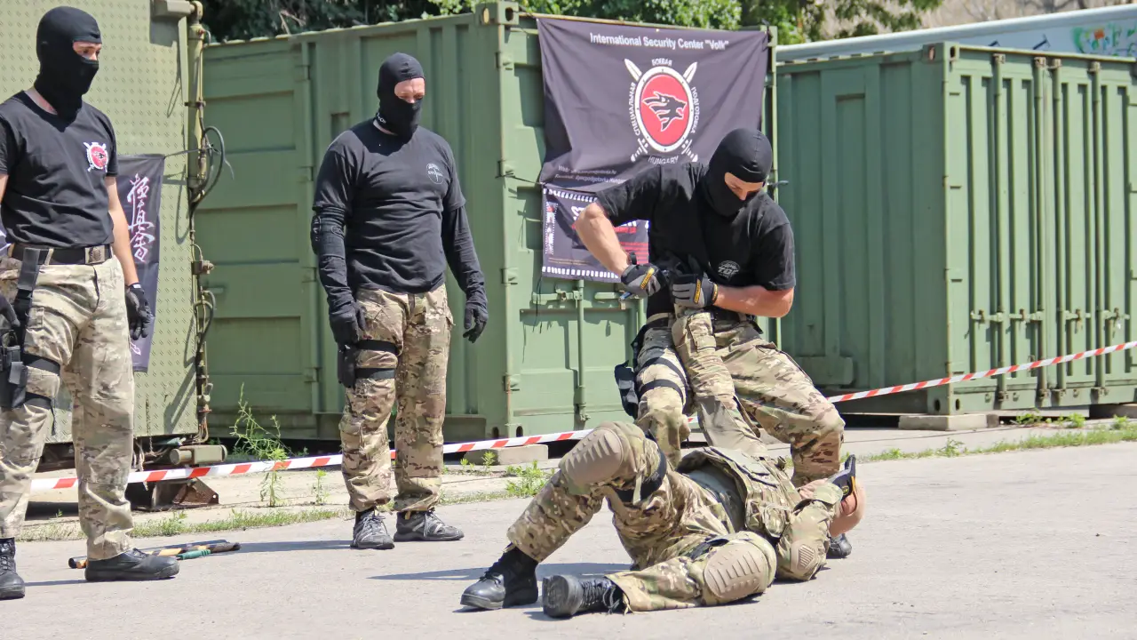 Speciális önvédelmi oktatás