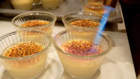 Parfümséf varázsolta illatvacsora a Béterv Lakásétteremben Budapesten 7