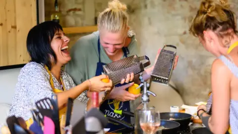 Cool élménycsomag – Süss-főzz a Budapest Makery-ben 5