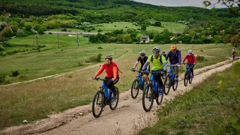 E-bike-on a Velencei-hegység ösvényein 4