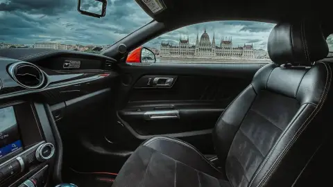 Fiús élményautózás Mustang GT55-el Debrecen és környékén 8