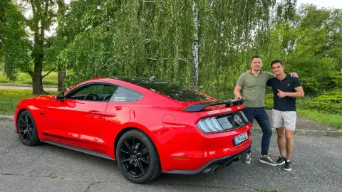 Fiús élményautózás Mustang GT55-el Debrecen és környékén 2