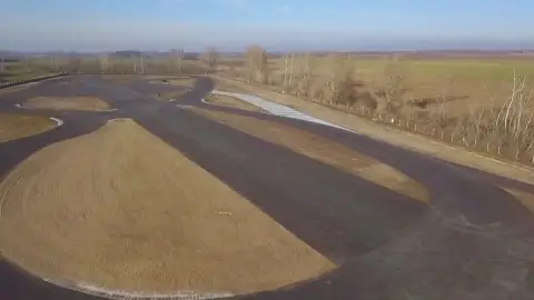 Ferrari 458 élményvezetés az M-Ringen – hétköznap/hétvégén 3