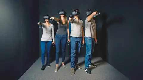 "REBEL" páros 2 az 1-ben élménynap! – Lövészet & VR Szabadulószoba 4