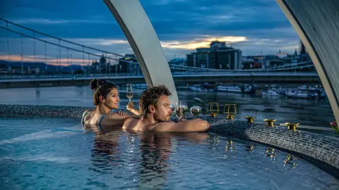 Török fürdő és Brunch – egy nap Kettesben hétvégén a Rudas Fürdőben 10