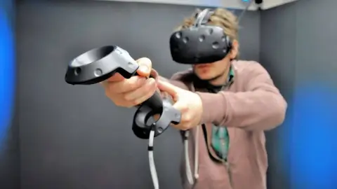 "RUSH" páros 3 az 1-ben élménynap! – VR & Pixel Run & Wasabi 9