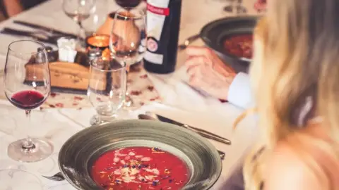 3 fogásos Vacsora + Borkóstoló egy hangulatos Pinceétteremben Villánykövesden 10