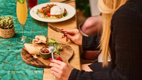 Eggscuse Me?! – Bottomless Brunch Budapest belvárosában 2