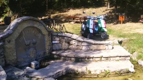 Keleti Balaton kör Vespával végig robogva 4