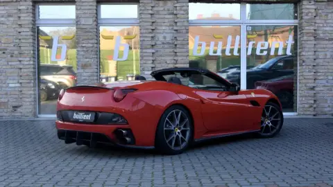 Ferrari California kölcsönzés