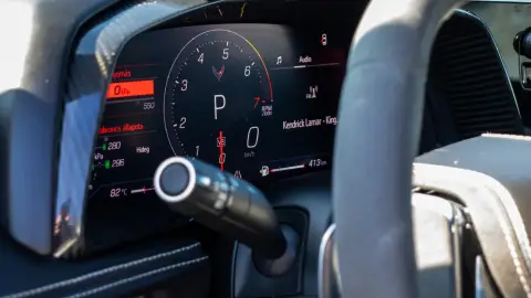 Corvette C8 500LE élményvezetés az M-Ringen – hétköznap/hétvégén 7