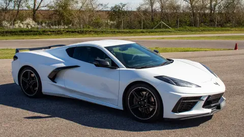 Corvette C8 500LE élményvezetés az M-Ringen – hétköznap/hétvégén 12