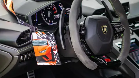 Lamborghini Huracán élményvezetés az M-Ringen – hétköznap/hétvégén 18