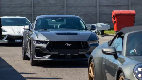 Mustang GT 2024 élményvezetés az M-Ringen – hétköznap/hétvégén 8