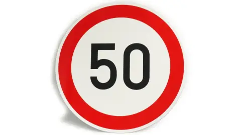 Sebességkorlátozó tábla bármilyen számmal - 40 cm átmérőjű 3