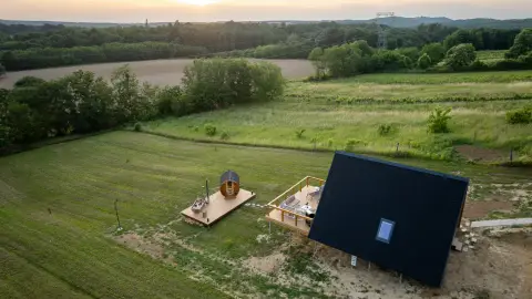 2 éjszaka a Hikki kádas Zeusz Apartmanban Nagyradán 13