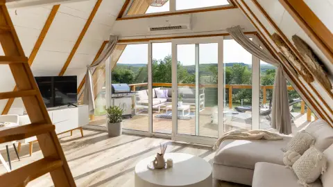 2 éjszaka a Hikki kádas Zeusz Apartmanban Nagyradán 8