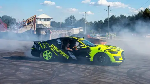 Driftang – Drift taxi élményautózás a Kakucs Ringen 7