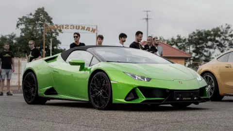 Lamborghini Huracan élményvezetés Ausztriában Párndorf mellett
