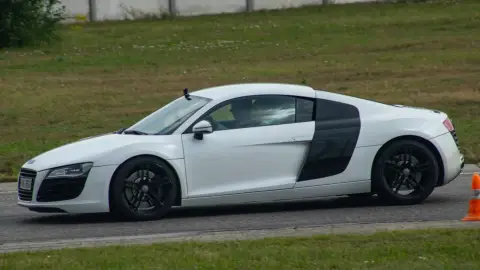 Audi R8 élményvezetés az Euroringen 4