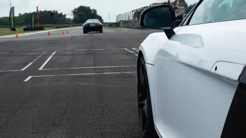 Audi R8 élményvezetés az Euroringen 1