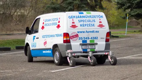 Vezetéstechnikai tréning Kecskeméten 3