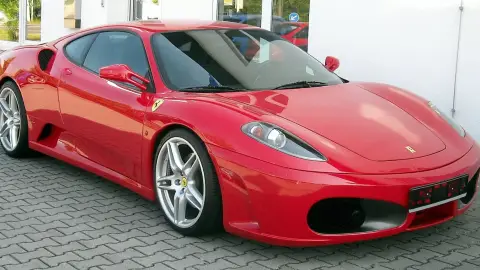 Ferrari F430 utcai vezetése instruktorral 1
