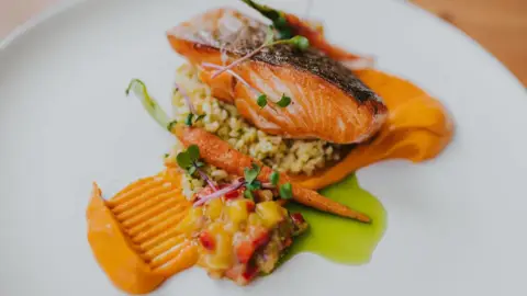 Vacsorázzatok kettesben a Pátyi Cukorborsó Kertvendéglőben 10