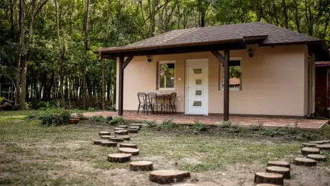 Anti-stressz csomag menedzsereknek vagy pároknak a Zarah Tanyán 15