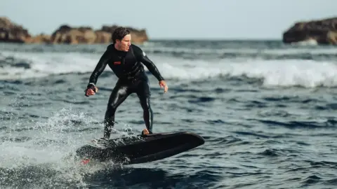 Páros VIP szörfélmény a Balatonon egy BRABUS AWAKE Jetboarddal 4