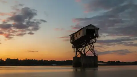 Romantikus naplemente vadászat Esztergomból indulva motorcsónakkal 3