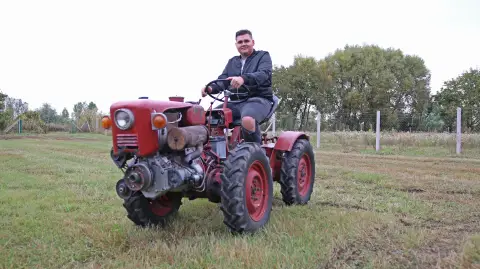 TZ4 K10 kistraktor vezetése gyerekeknek 2