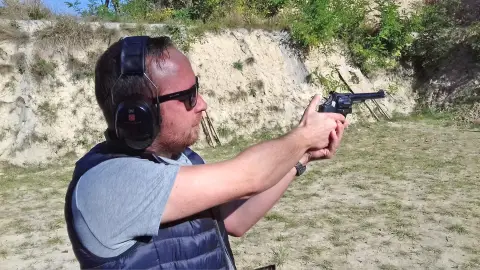 Stallone lövészeti csomag Győr melletti lőtéren 4