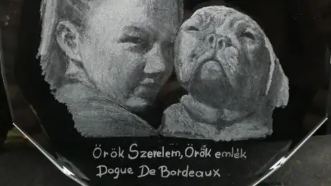 Egyedi, személyes fotó üvegre gravírozva ajándékba 5