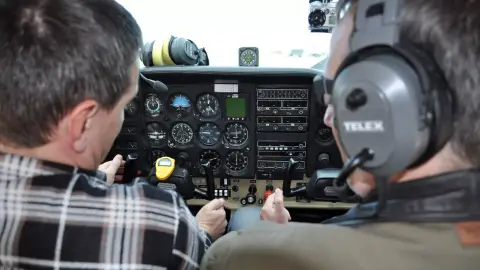 Repülőgép vezetés 1 fő részére 2