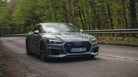 Utcai élményvezetés egy igazi némettel: Egy Audi RS 5-tel!