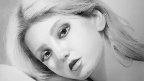 "Szűcs" prémium portré rajz ajándékba 1