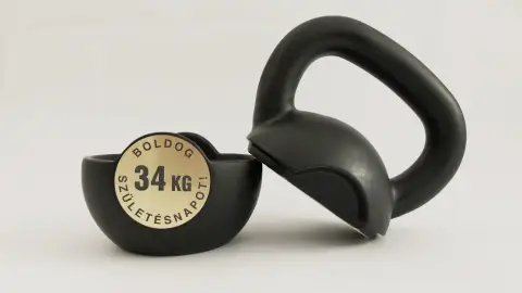 Kettlebell cukorka tartó egyedi gravírozással 3