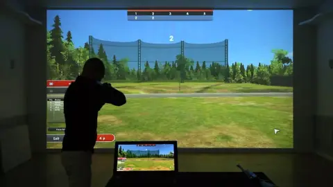 Céges lövészeti kaland Simway szimulátorban Érden