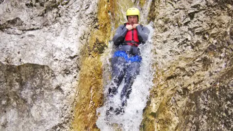 Canyoning kaland profikkal Szlovéniában 1