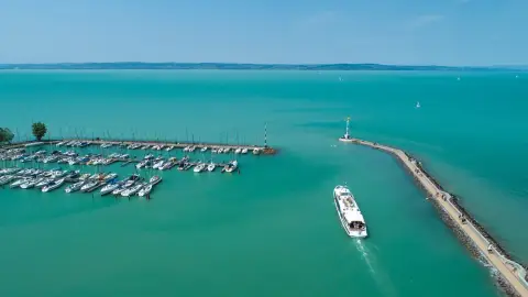 Páros HyperJet Adrenalin élményhajózás a Balatonon 2