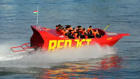 Apa-fia Driftelés a Dunán REDJET motorcsónakkal 4