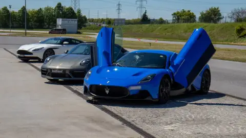 Maserati MC20 élményvezetés a Kakucs Ringen 4